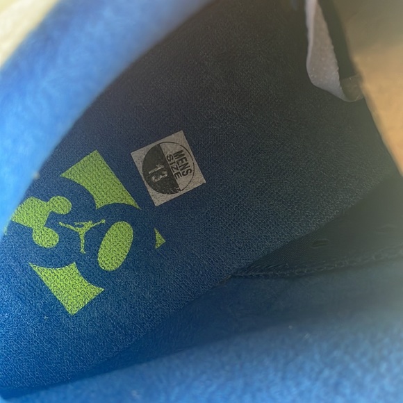 Air Jordan Retro 6 Low Ghost Green size 13 - Picture 3 of 8